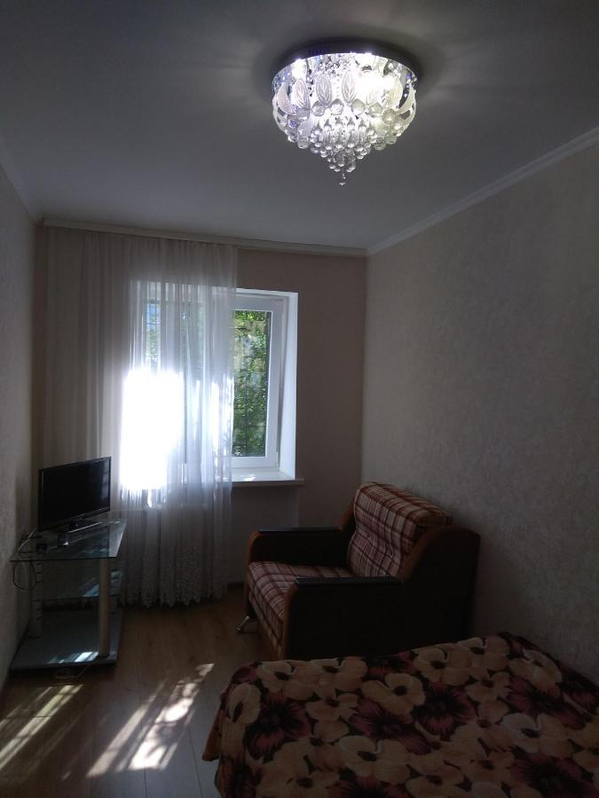 2-Х Комнатная Квартира Odessa Exterior foto