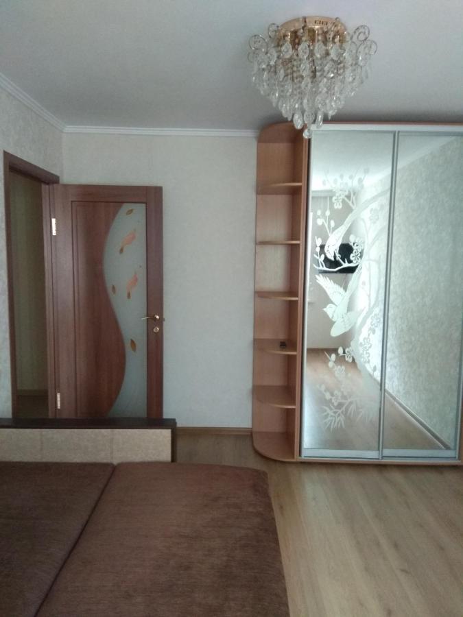 2-Х Комнатная Квартира Odessa Exterior foto